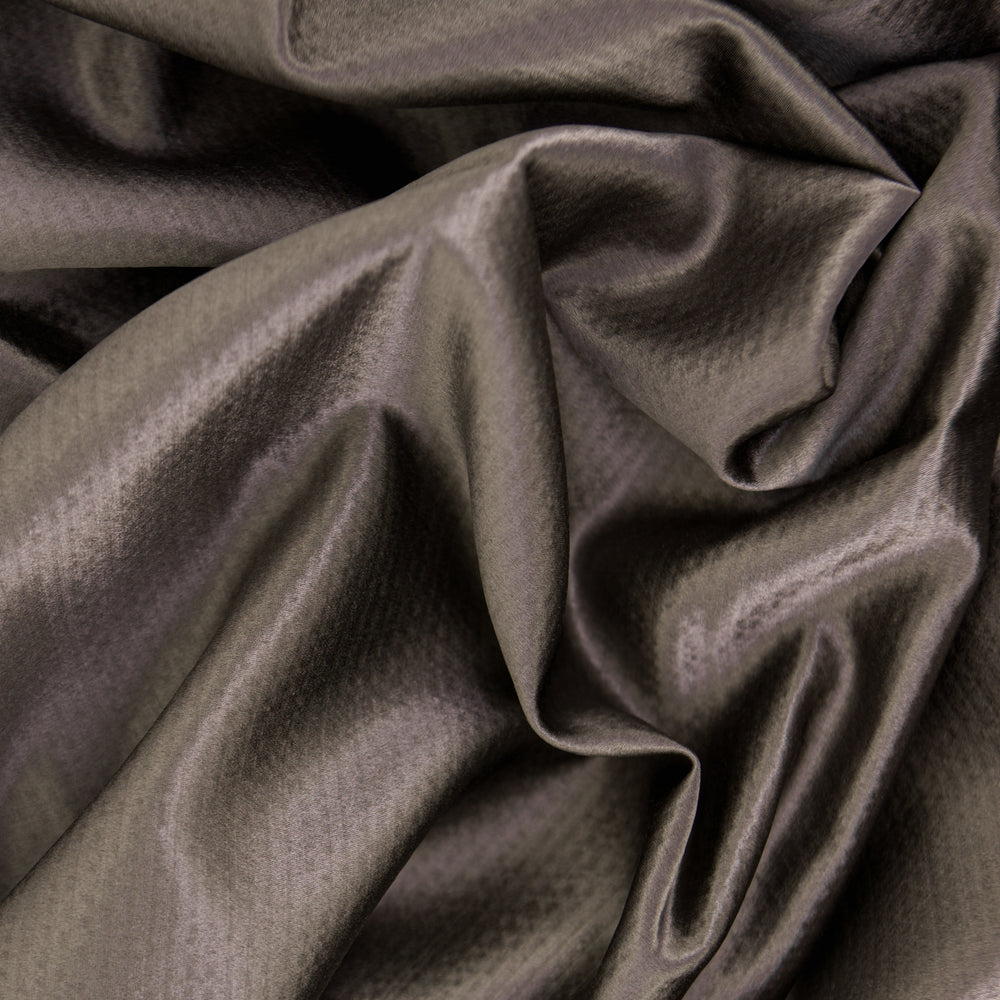 Hammered Satin col. 0134
