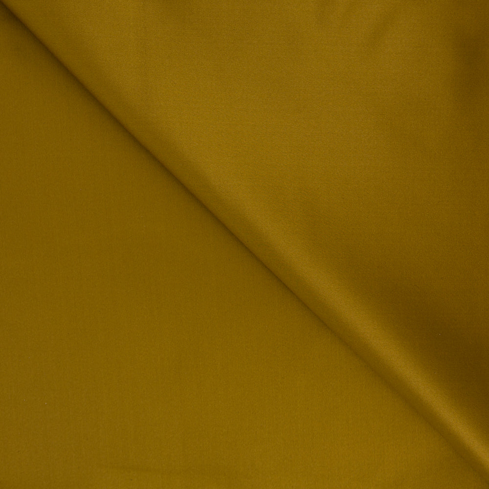 Satin Duchesse col. 0862