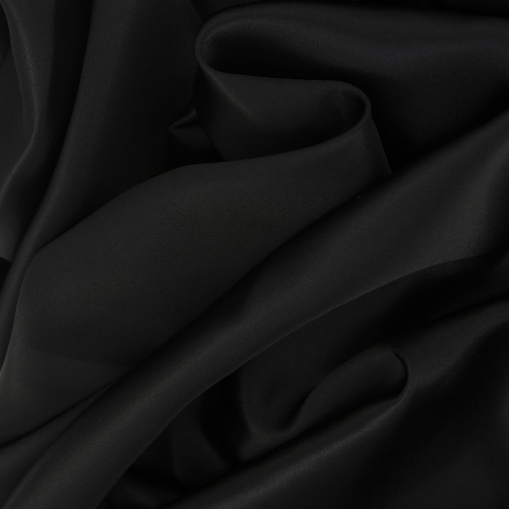 Crepe Satin col. RNERO